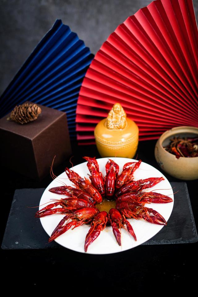 五店同开，初壹食午预煮餐食连锁品牌强势登陆成都，以硬件研发撬动餐饮新蓝海